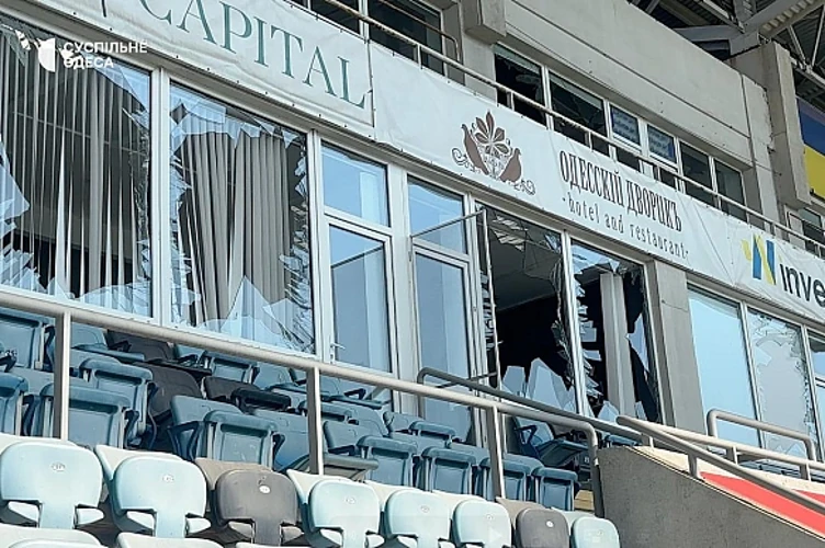 Одеса 7 серпня: пояснення удару по «Чорноморцю» — що підтверджено