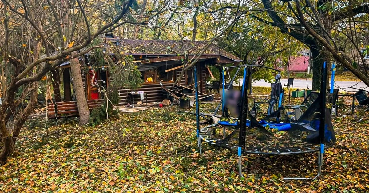 Атака дрона на парк у Новій Водолазі: що сталося 19 жовтня